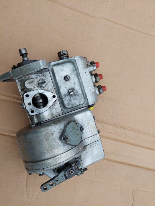 Pompa wtryskowa Zetor 3011,3045,3511,3545,4712,4718