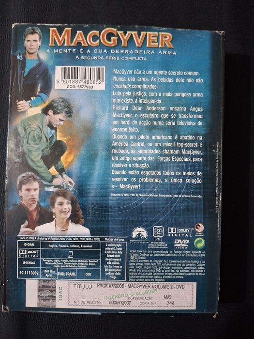 DVDs MacGyver The Complete Second Season.
