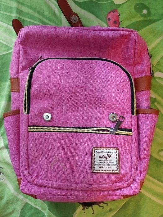 Рюкзак шкільний рожевий