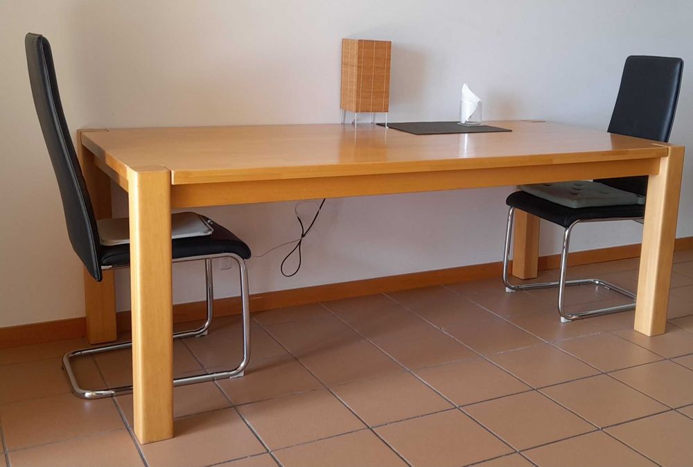 Dining Table + Bench seat   (Mesa de Jantar + Banco)