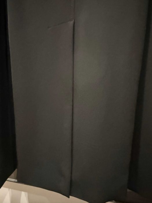 elegancki czarny płaszczyk Zapa, 42, na wiosnę