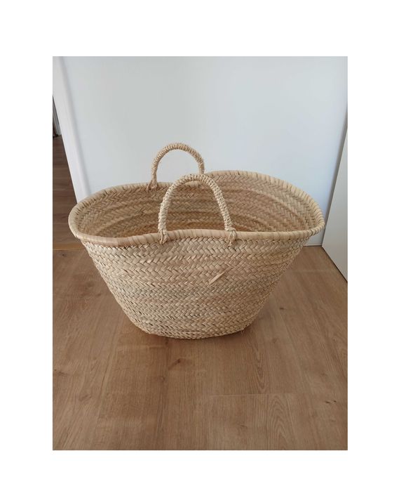 Cesta oval em vime (nova)