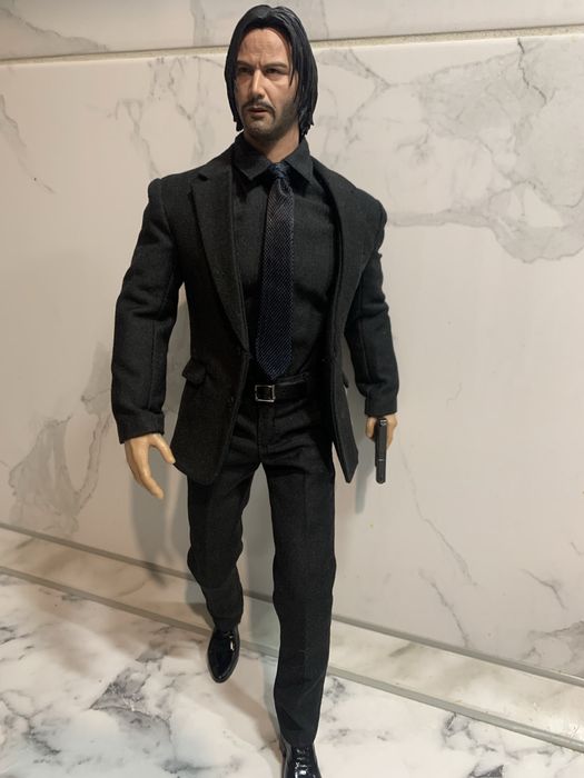 Джон Уік  John Wick 1/6 Hot Toys Phicen Sideshow Blitzway Enterbay