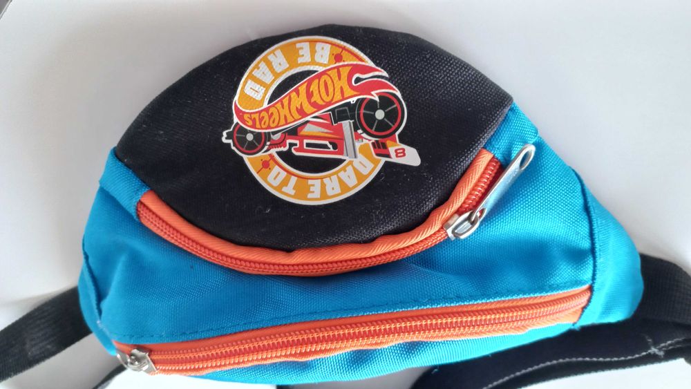 Saszetka nerka torba hot wheels dla chłopca