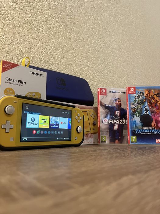Nintendo Switch Lite Yellow 128GB+FIFA 23+MIinecraft Повний комплект