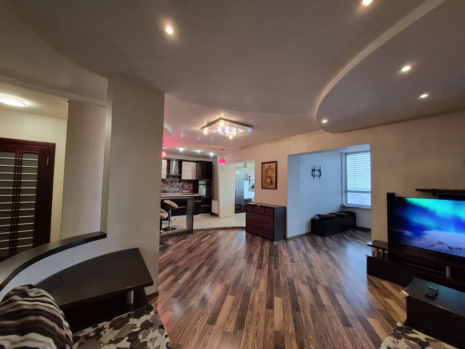 Сдам 3 комн квартиру с паркоместом ЖМ Солнечный