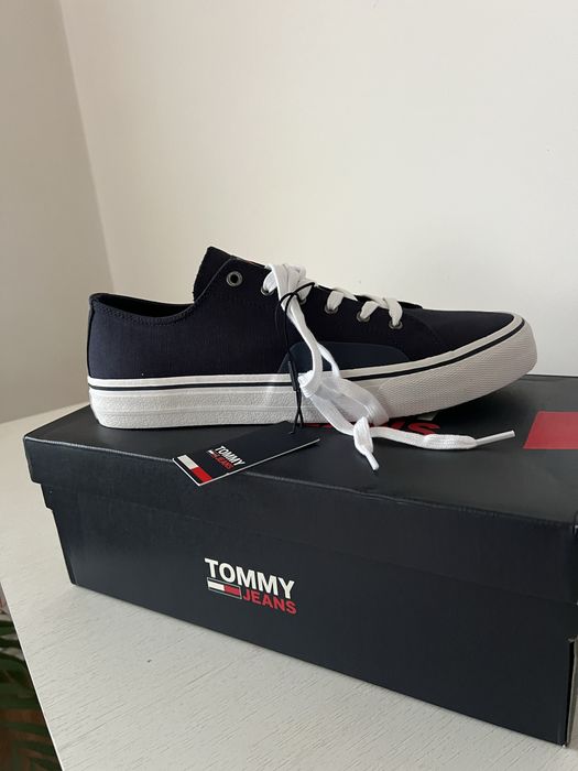 Кеди Tommy Hilfiger