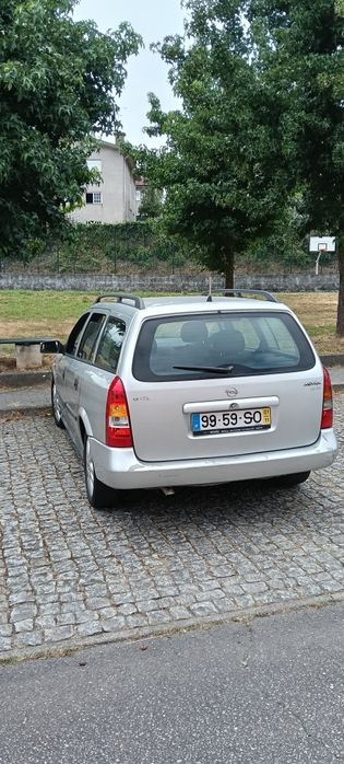 Carro Opel Astra