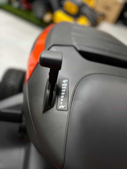 Трактор-газонокосарка Husqvarna TC-112