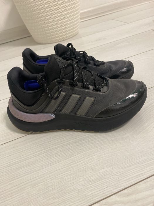 Кросівки жіночі Adidas