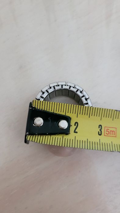 Anel Nomination com pedra rosa