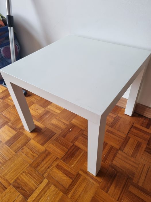 Mesa quadrada Ikea