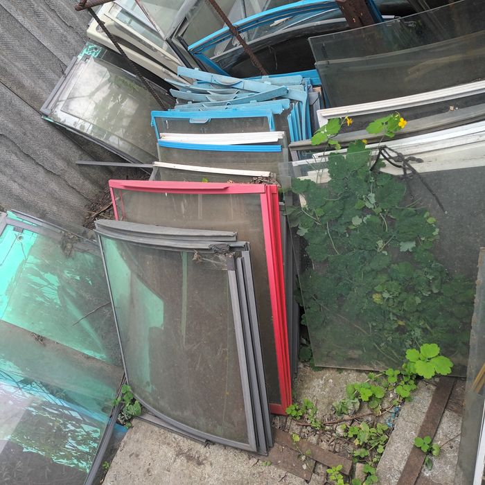 Стекла на морозильные лари,Дерби,Угур,Каравел,Ант.Юка.и.тд.