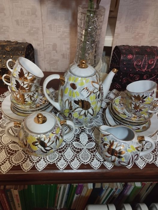 Сервиз кофейный ,,Золотые ромашки,,