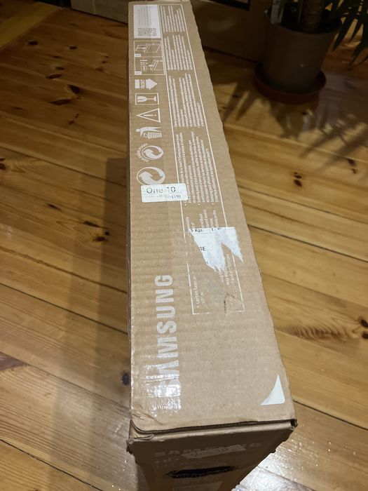 Nowy Samsung N4300 24 cale HD