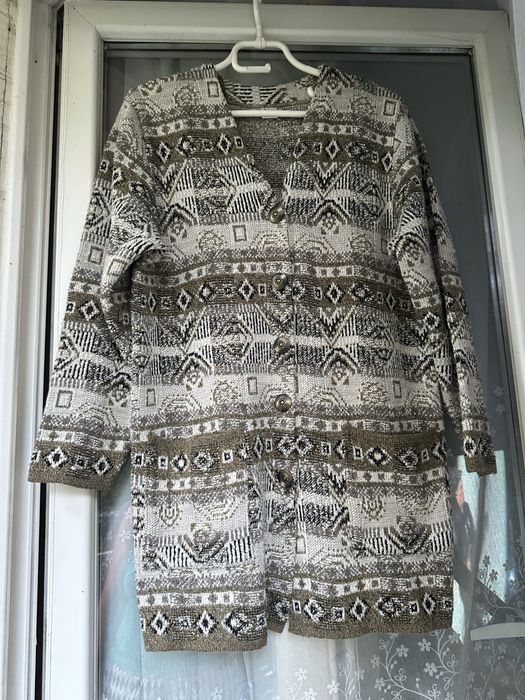 Modny dłuższy sweter rozm.L