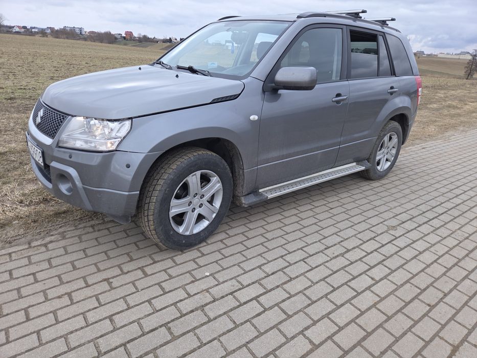 Suzuki Grand vitara2  2.0 benzyna