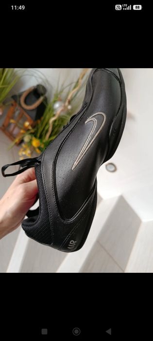 Buty skórzane Nike Air 36