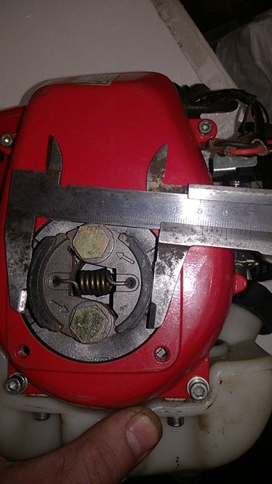 Двигун до кущоріза бензиновий