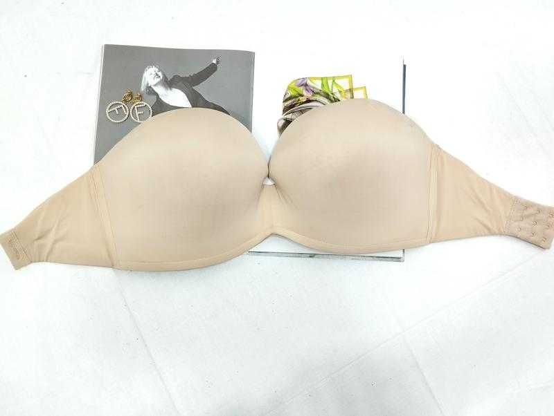 Ліф бюстгальтер без бретелей бежевий
Wonderbra