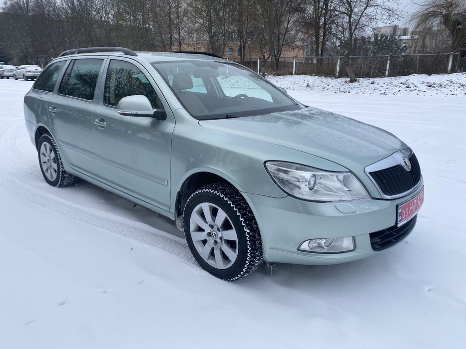 Автомобіль skoda octavia
