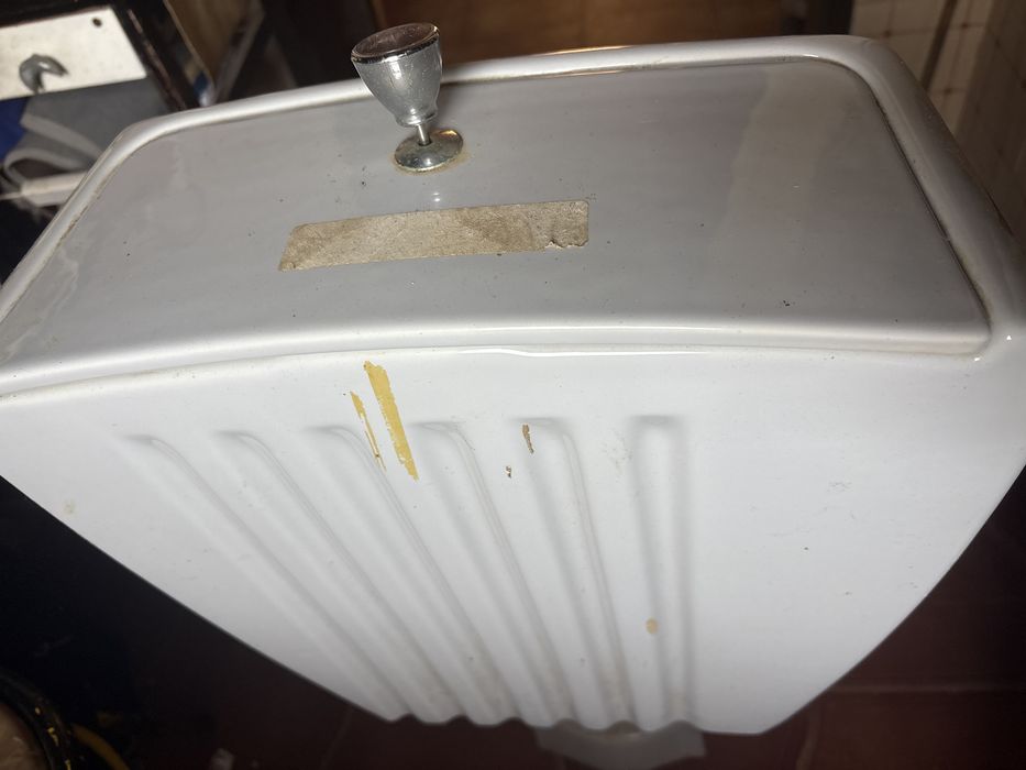 Sanita nova nunca usada