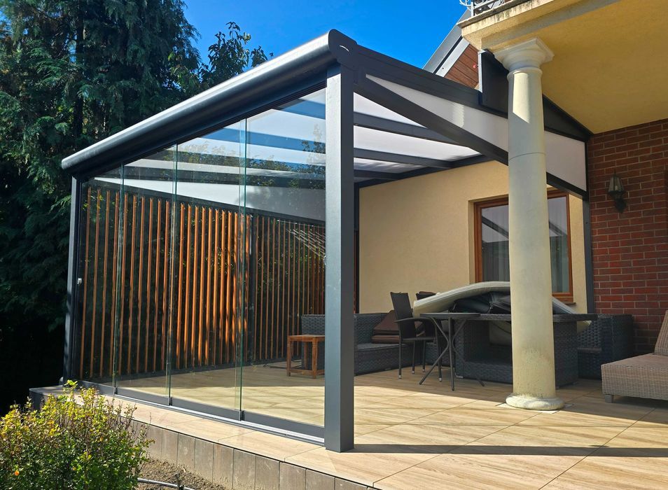 Zadaszenie tarasu, pergola, konstrukcja aluminiowa, altana