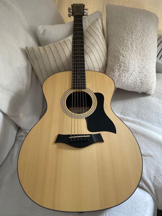 Violão Taylor 114e