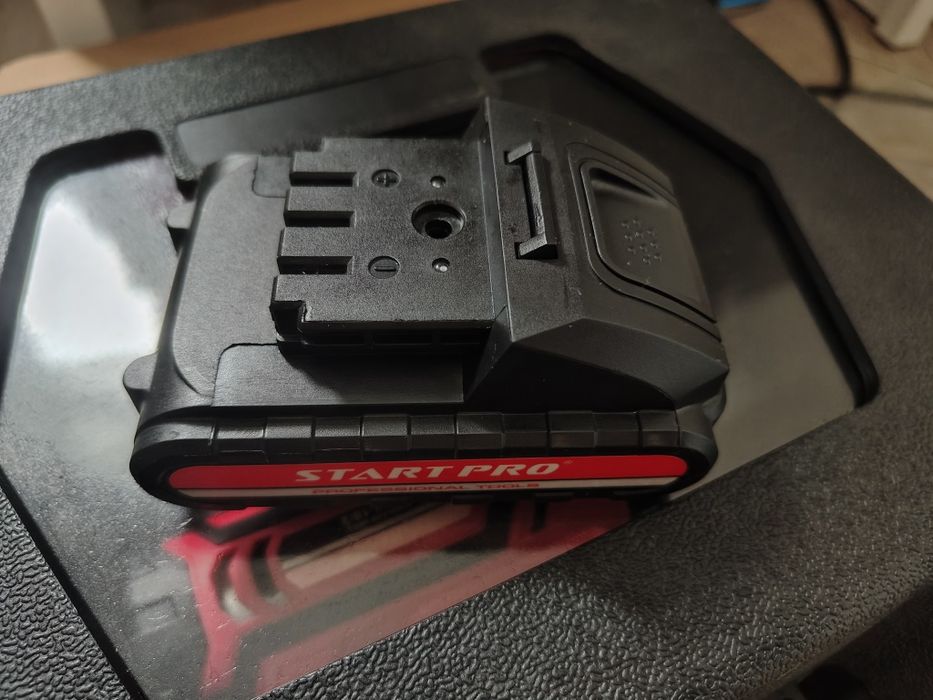 Шуруповерт Аккумуляторный START PRO