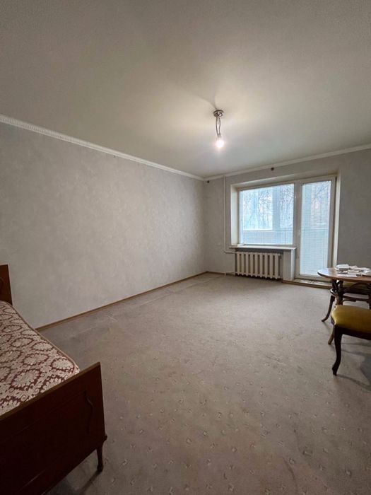 Продам 2-х кімнатну квартиру, р-н пологового будинку