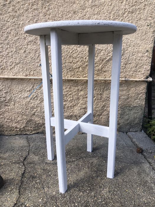 Mesa restaurada, branca!