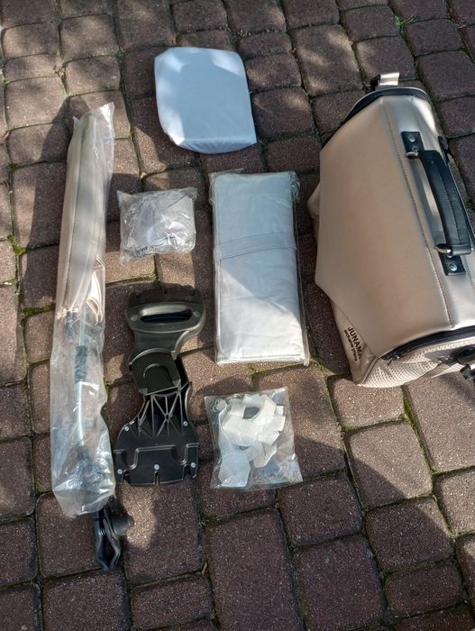 Wózek dziecięcy zestaw Junama Diamend 3w1 beżowo czrny