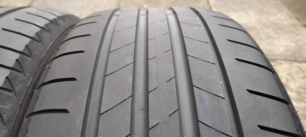 Opony letnie  Bridgestone  225/45 R18 Y    95Y
