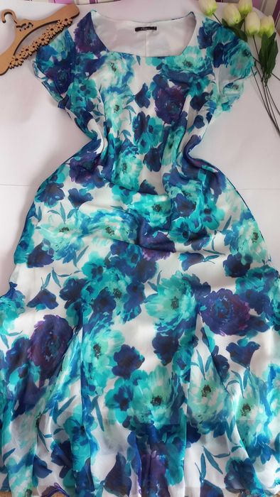 Сукня жіноча довга 50 52 розмір