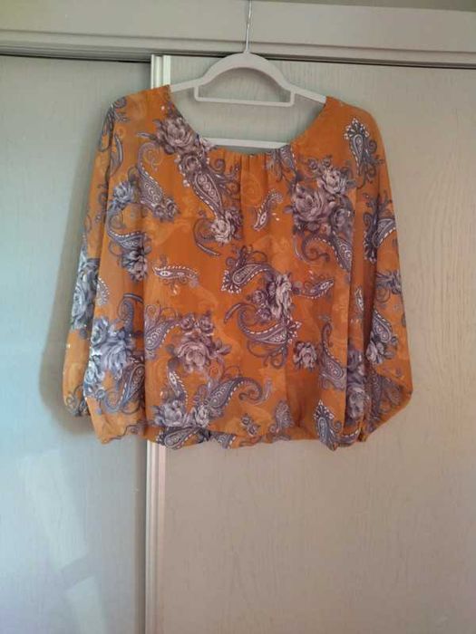 Camisolas/T-shirts de várias marcas, tamanho M