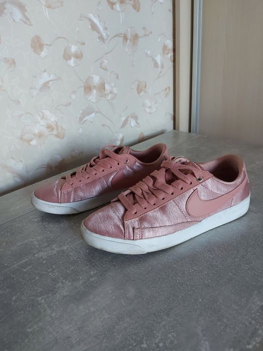 Кросівки кеди nike жіночі підліткові