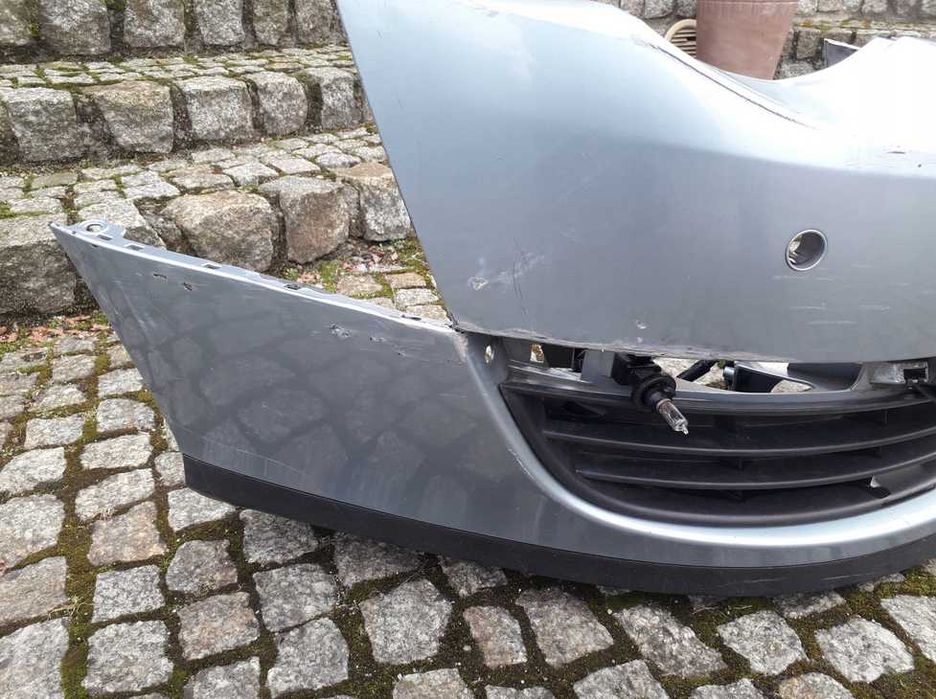 Zderzak Przód Przedni Volkswagen Passat B6 PDC LA6Q