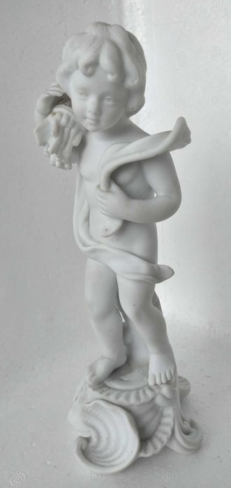 Escultura do grupo "4 estações" da Vista Alegre, para Reposição