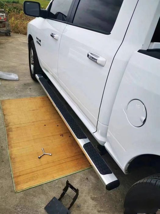 Подножки Dodge RAM 1500 2019–2026