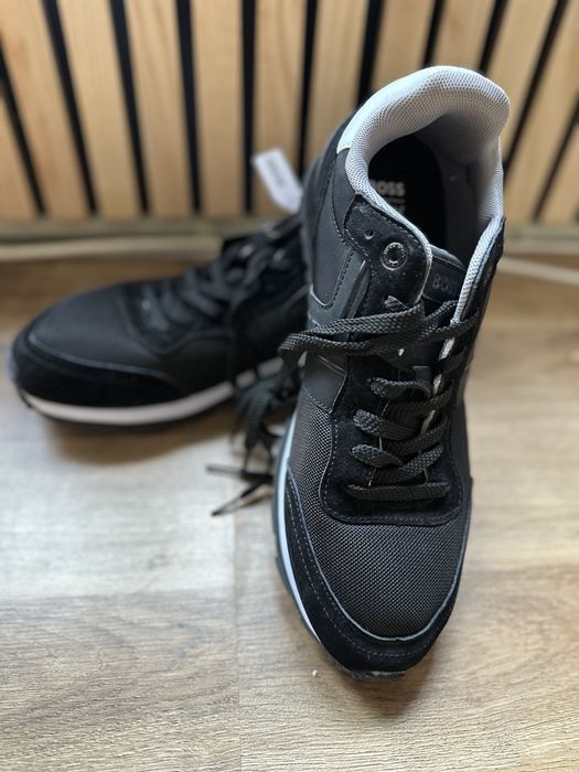 Кросівки Hugo Boss сітка р.42 на 41 -26 см нові