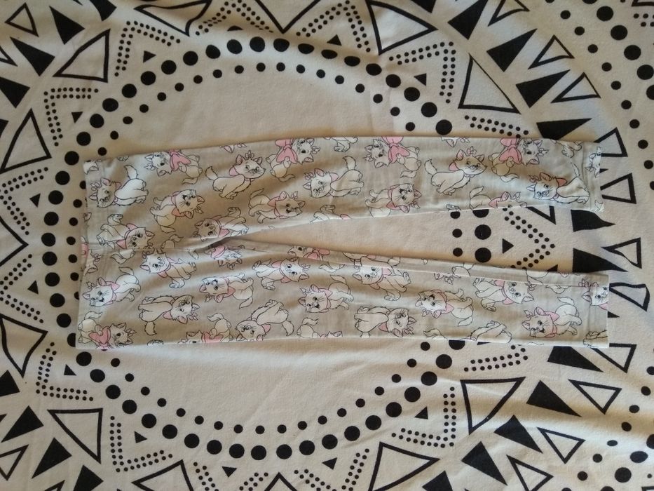 Legginsy w kotki 122 Disney