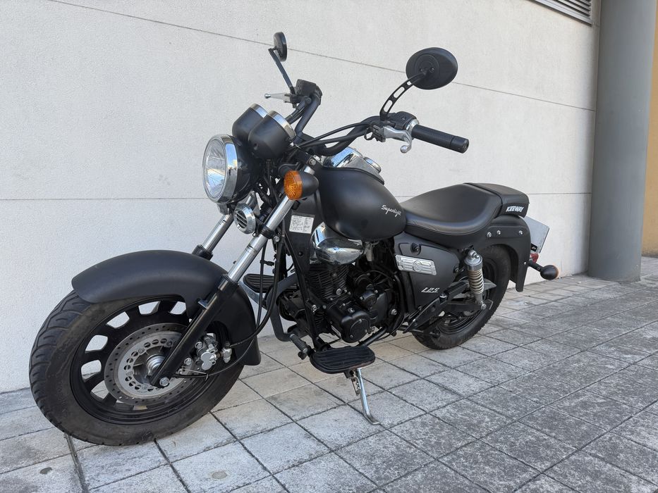 Vendo keeway Superlight 125cc 2000km