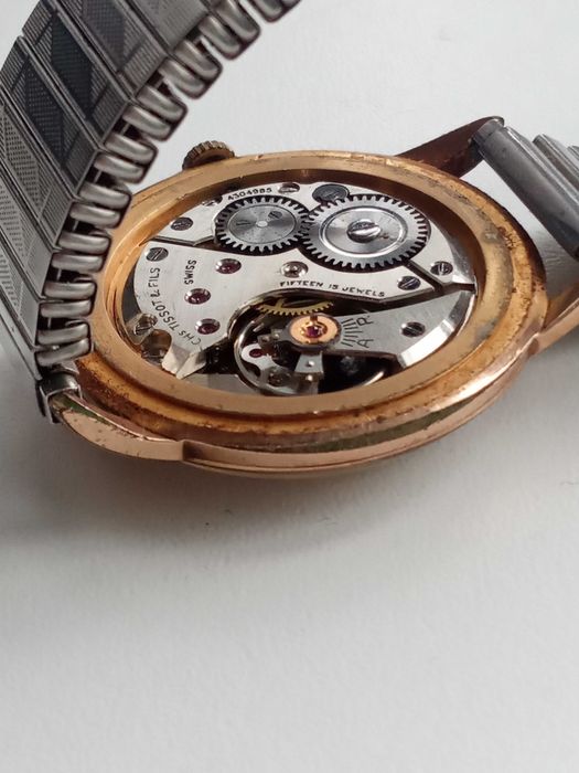 Relógio de marca tissot