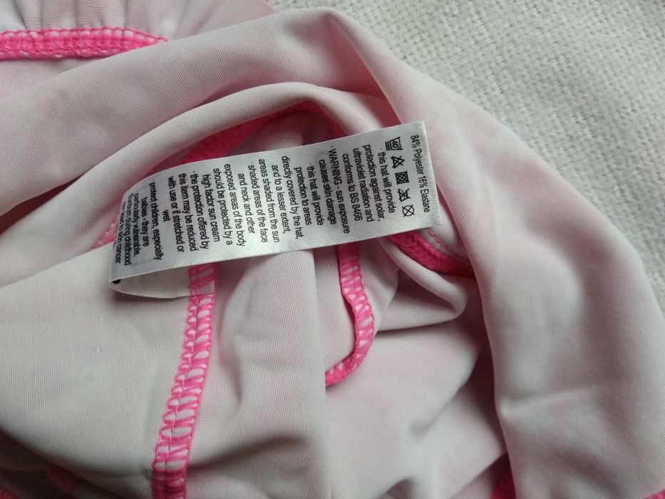 Czapka dziewczęca kwiaty z ochroną karku lato basen woda 80-86 George