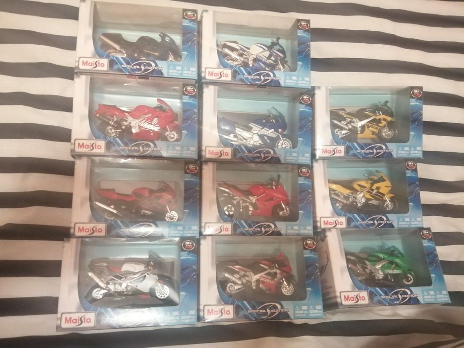 Спортбайки Maisto 1:18