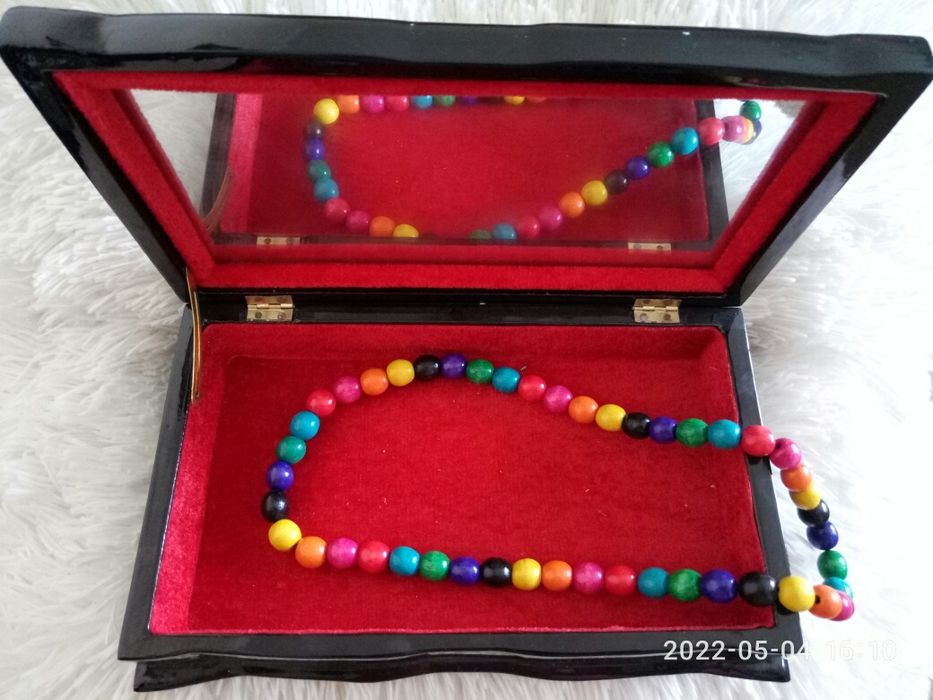 Шкатулка "Рыбки" и украшения для хранения