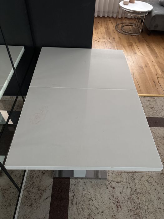 Stół biały lakierowany rozkładany