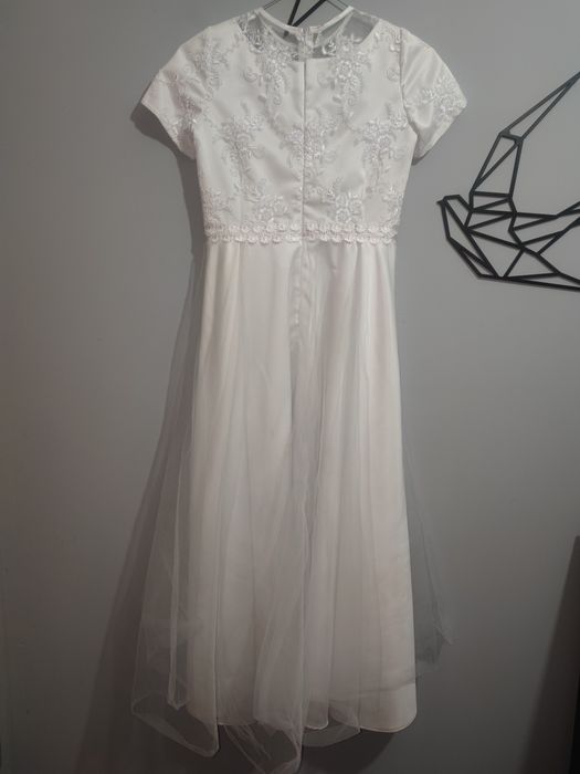 Suknia sukienka komunijna 134/140