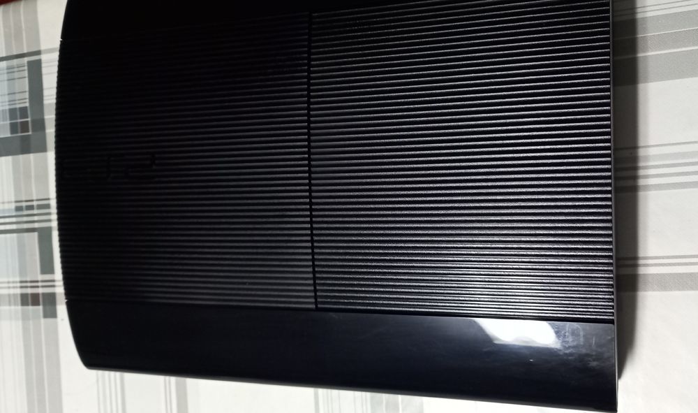 Playstation 3 super slim