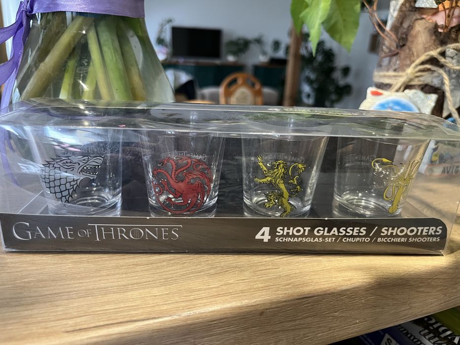 4 kieliszki GRA O TRON